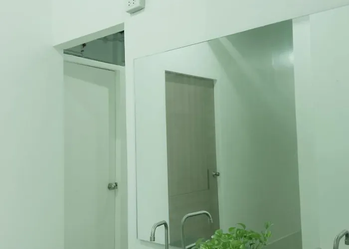 X-crib Hostel