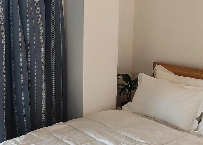 Hostel X-crib Moalboal
