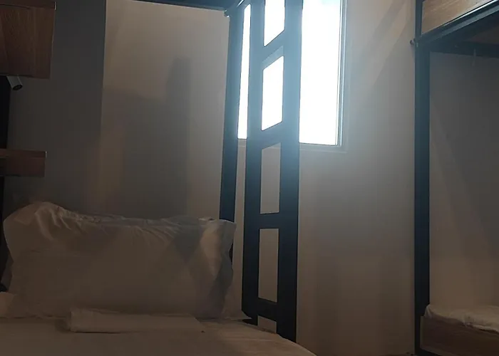X-crib Hostel